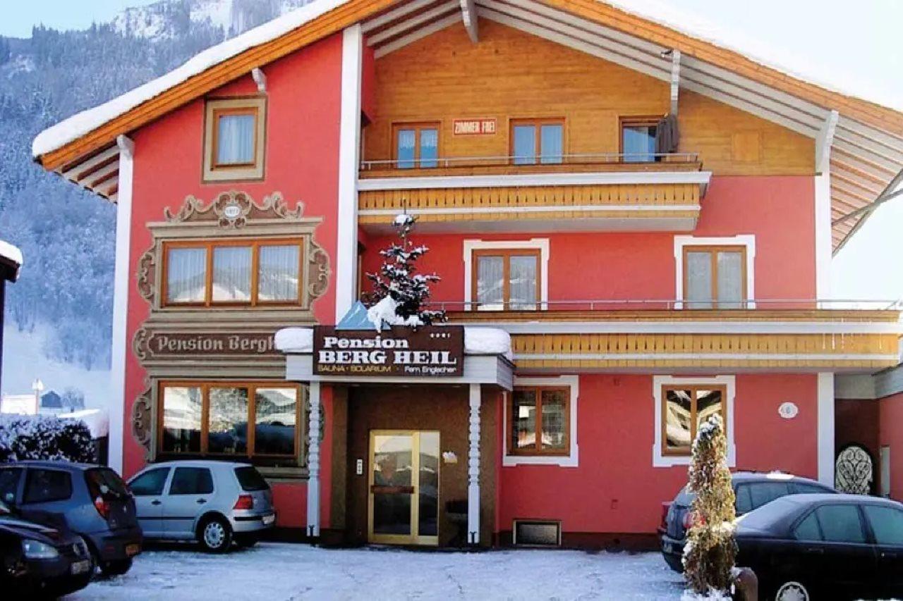 Pension Bergheil Kaprun Eksteriør billede