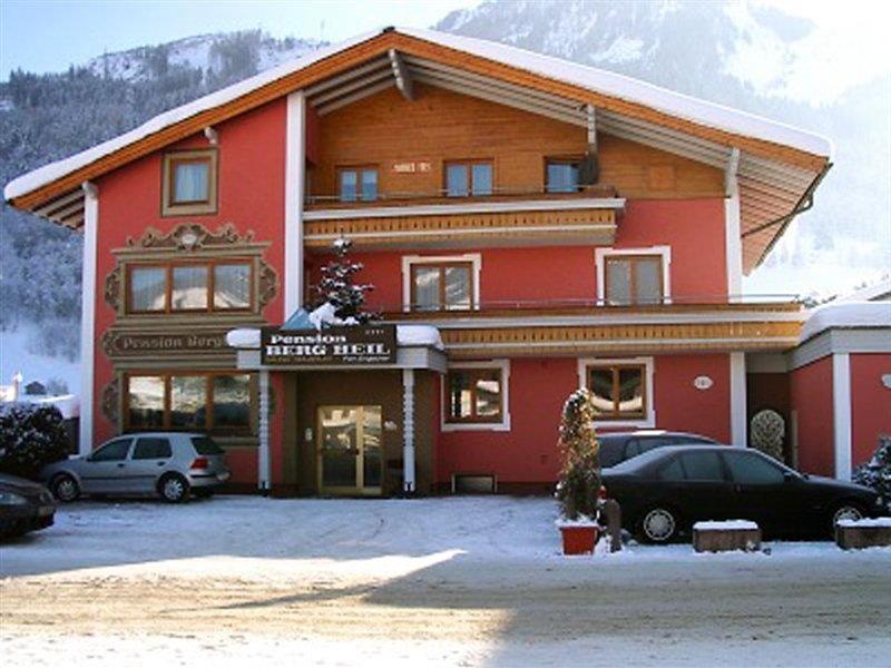 Pension Bergheil Kaprun Eksteriør billede